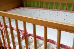 How To Paint A Crib